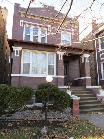 7120 S Eberhart Avenue, Chicago, IL 60619