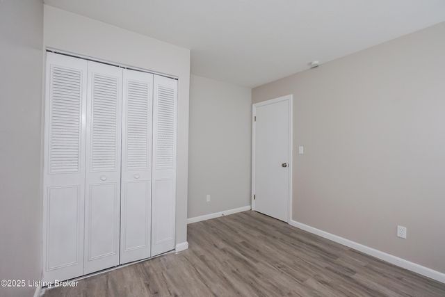 4513 Cod Dr, Louisville, KY 40272