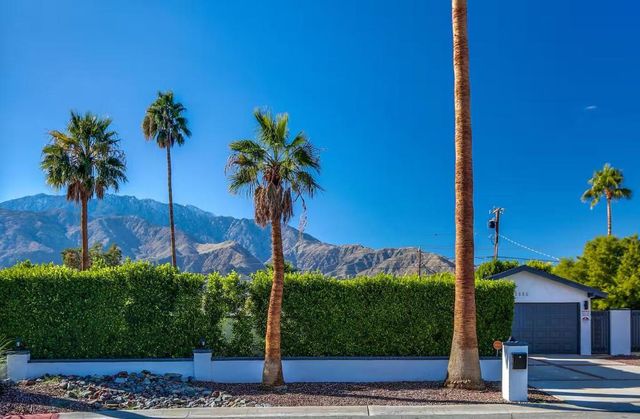 2025 Nicola Road, Palm Springs, CA 92262