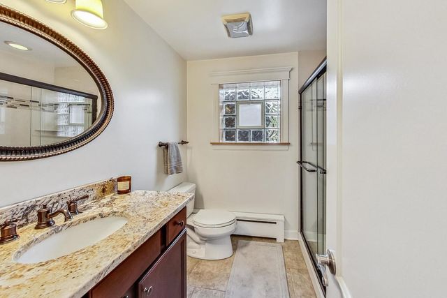 1105 W Miner Street, Arlington Heights, IL 60005