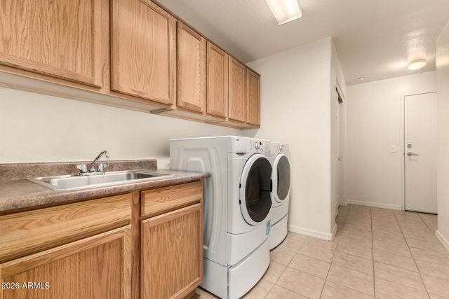 33550 N DOVE LAKES Drive 1005, Cave Creek, AZ 85331