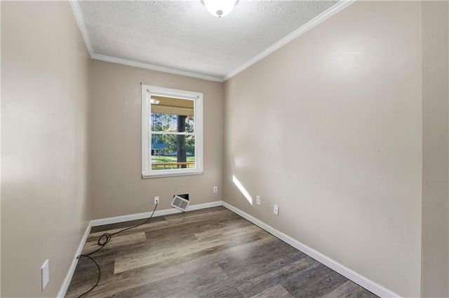 4060 Grove Trail, Loganville, GA 30052