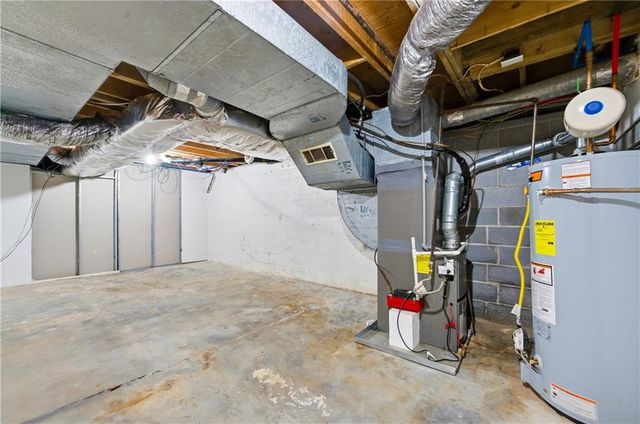 4060 Grove Trail, Loganville, GA 30052