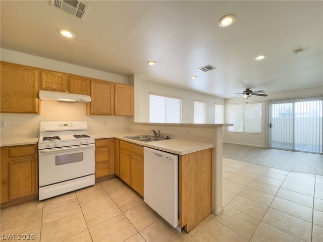 9456 Grandview Spring Avenue, Las Vegas, NV 89166