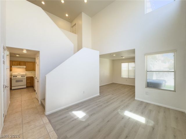 9456 Grandview Spring Avenue, Las Vegas, NV 89166