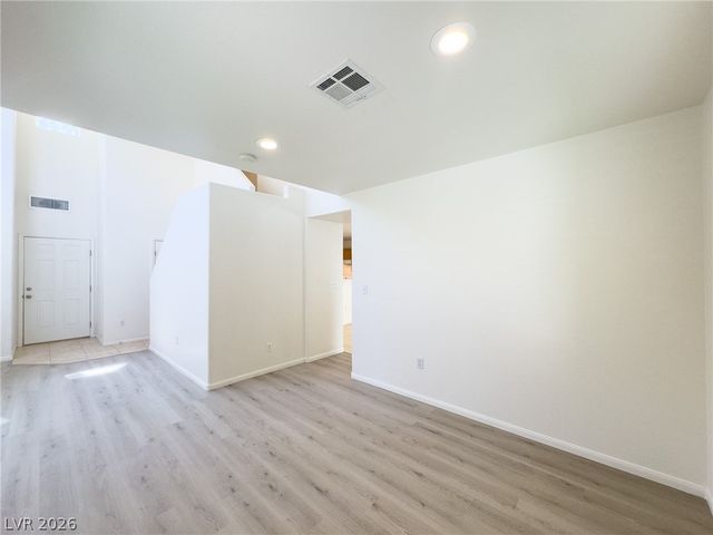 9456 Grandview Spring Avenue, Las Vegas, NV 89166