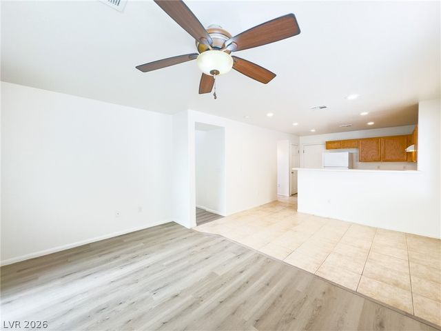 9456 Grandview Spring Avenue, Las Vegas, NV 89166