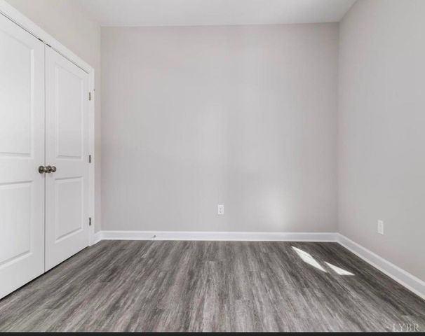 1218 Rainbow Forest Drive, Lynchburg, VA 24502