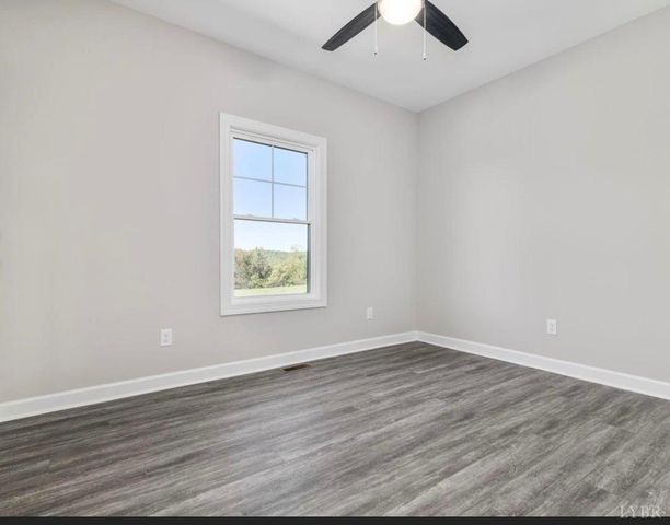 1218 Rainbow Forest Drive, Lynchburg, VA 24502