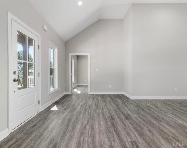 1218 Rainbow Forest Drive, Lynchburg, VA 24502