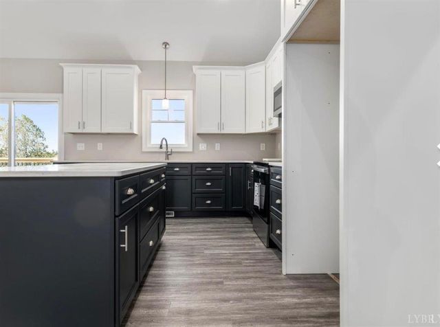 1218 Rainbow Forest Drive, Lynchburg, VA 24502