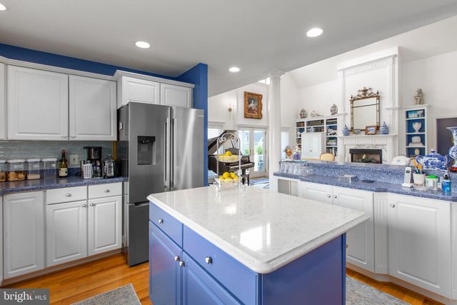 6049 POTOMAC LANDING DR, King George, VA 22485