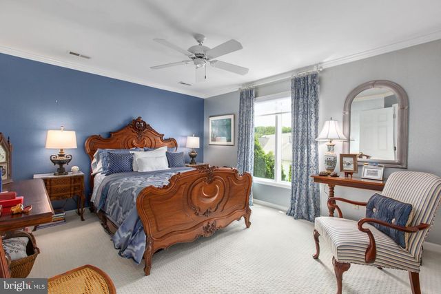 6049 POTOMAC LANDING DR, King George, VA 22485