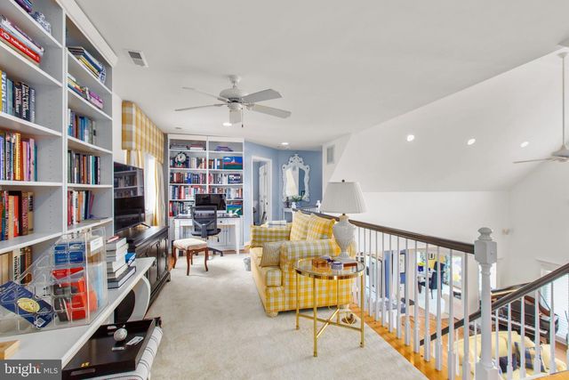 6049 POTOMAC LANDING DR, King George, VA 22485