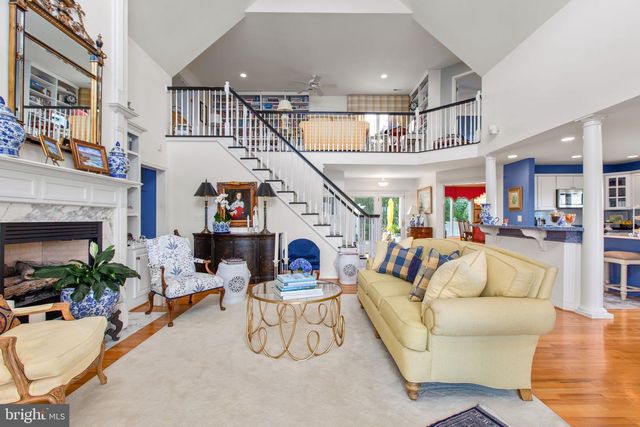 6049 POTOMAC LANDING DR, King George, VA 22485