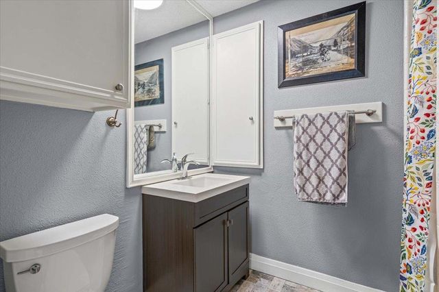 143 World Of Tennis SQ D143, Lakeway, TX 78738