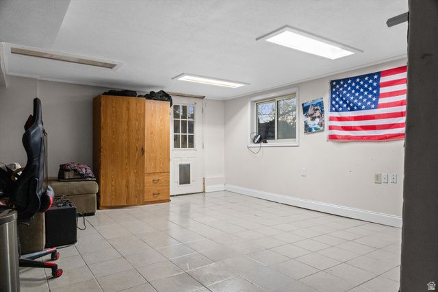 2372 S 200 E, Bountiful, UT 84010