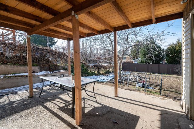 2372 S 200 E, Bountiful, UT 84010