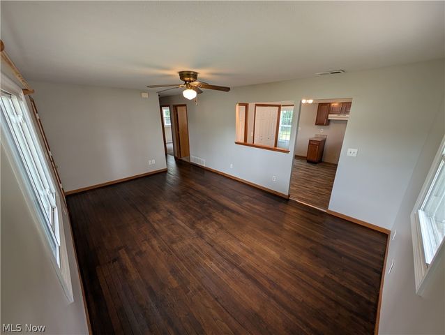 322 Pasadena Avenue, Elyria, OH 44035