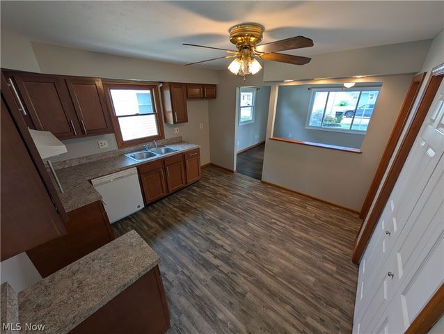 322 Pasadena Avenue, Elyria, OH 44035