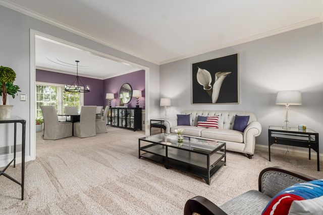 8631 Winding Creek Way, Pickerington, OH 43147