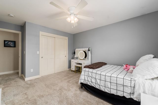 8631 Winding Creek Way, Pickerington, OH 43147