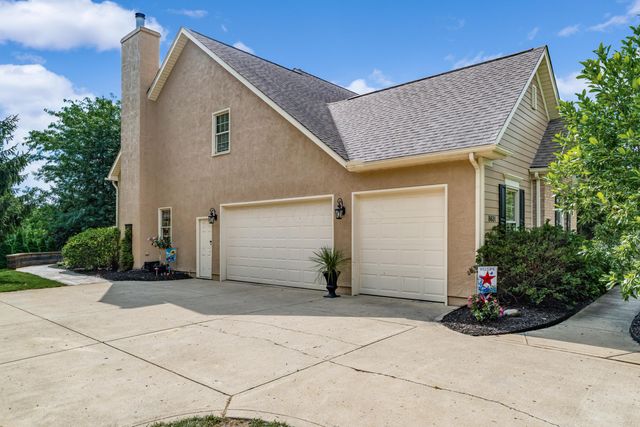 8631 Winding Creek Way, Pickerington, OH 43147