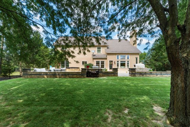8631 Winding Creek Way, Pickerington, OH 43147