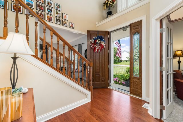 8631 Winding Creek Way, Pickerington, OH 43147