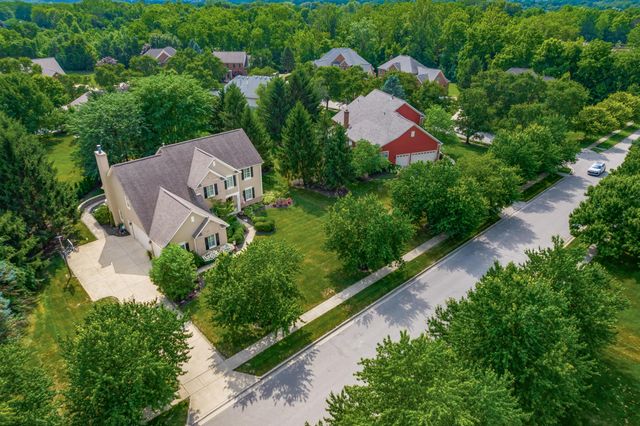 8631 Winding Creek Way, Pickerington, OH 43147