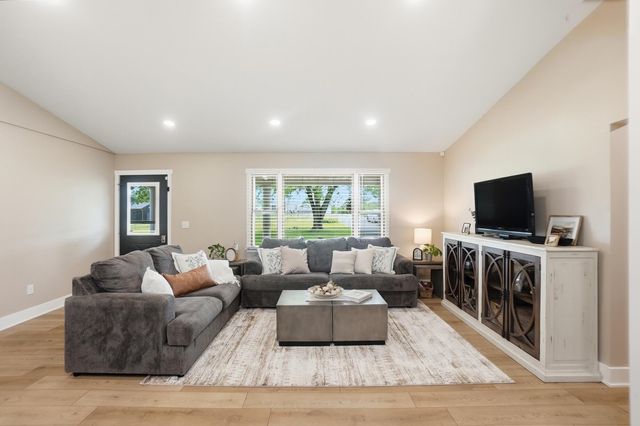 5616 Durrett Road, Orient, OH 43146