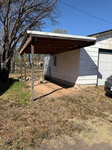 215 Hickory Street, Borger, TX 79007