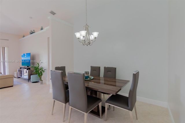 2675 Clipper Cir, West Palm Beach, FL 33411