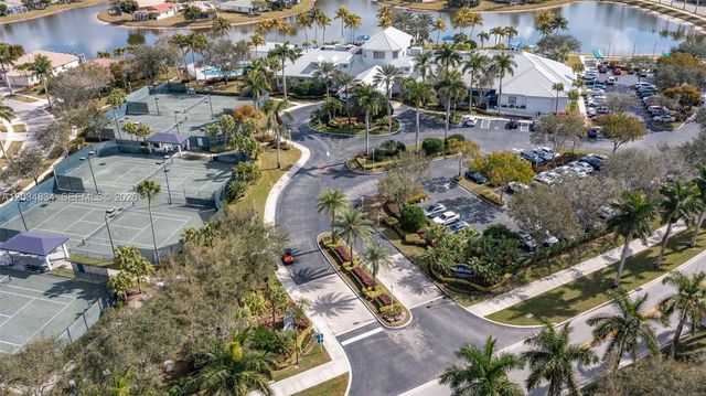 2675 Clipper Cir, West Palm Beach, FL 33411