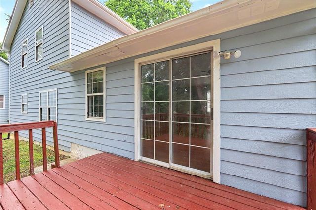 407 Sheppard Crossing Court, Stone Mountain, GA 30083