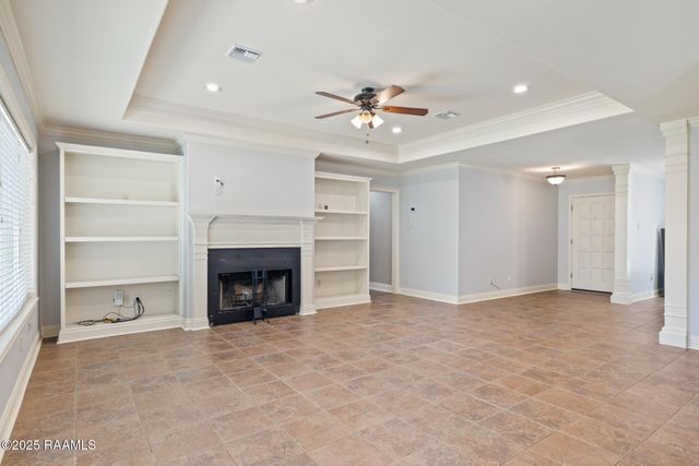 409 Orangewood Drive, Lafayette, LA 70503