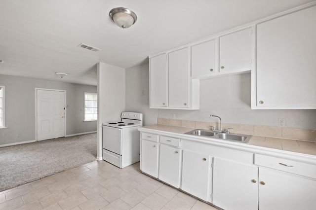 4922 Alvin Street, Houston, TX 77033