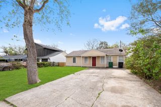 4922 Alvin Street, Houston, TX 77033