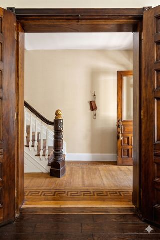 425 PUTNAM Avenue, New York City, NY 11221