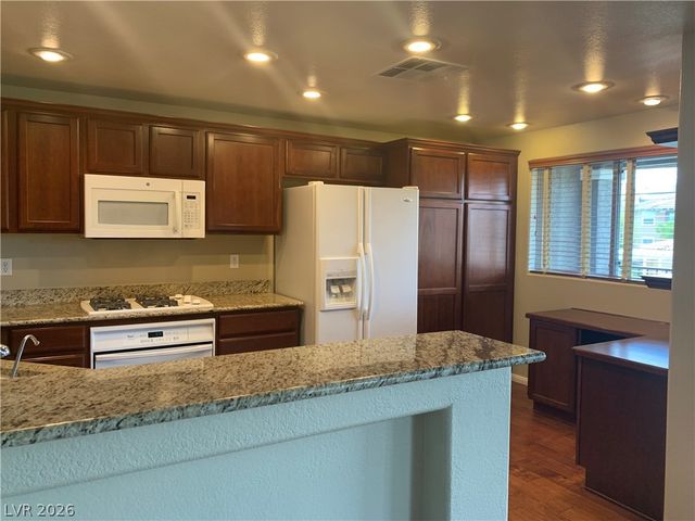 11830 Portina Drive 2031, Las Vegas, NV 89138