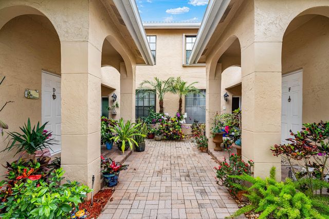 6765 Montego Bay Boulevard D, Boca Raton, FL 33433