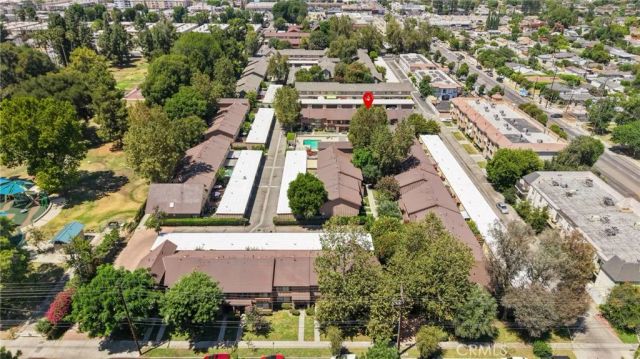 20119 Leadwell Street 3, Winnetka, CA 91306