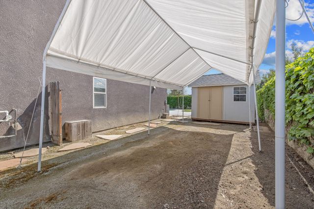 2347 W Babcock Avenue, Visalia, CA 93291