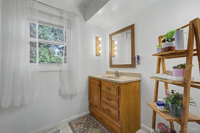 1104 Imprint Lane, Forest Park, OH 45240