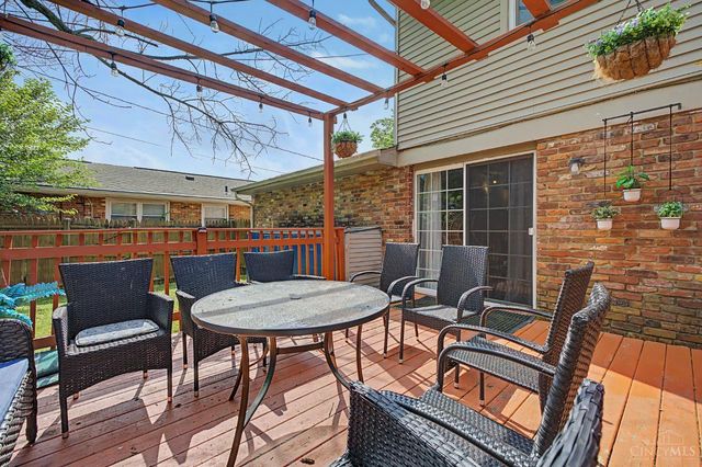 1104 Imprint Lane, Forest Park, OH 45240
