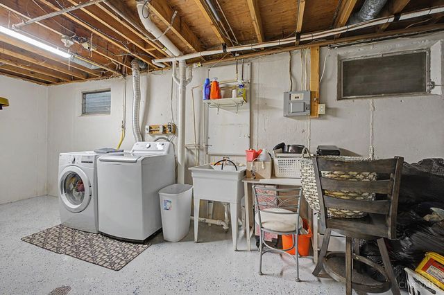 1104 Imprint Lane, Forest Park, OH 45240
