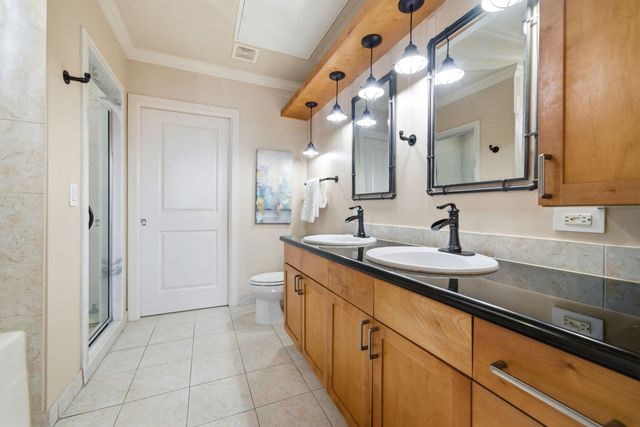 100 Willard Street 36, Houston, TX 77006