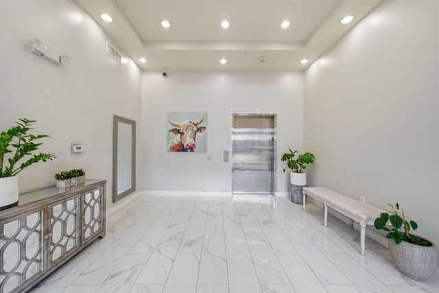 100 Willard Street 36, Houston, TX 77006