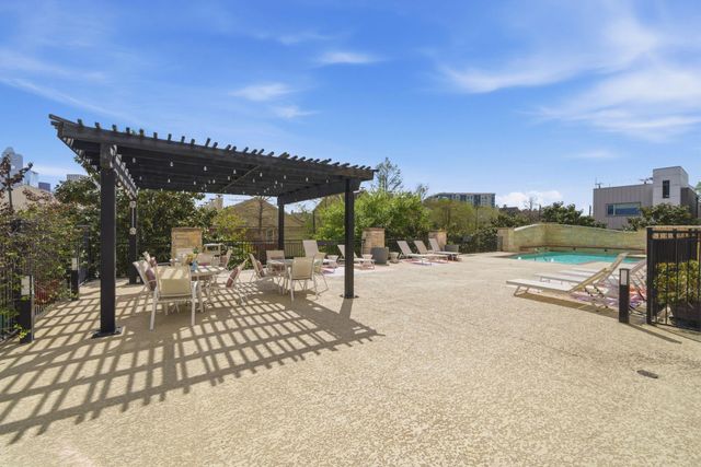 100 Willard Street 36, Houston, TX 77006