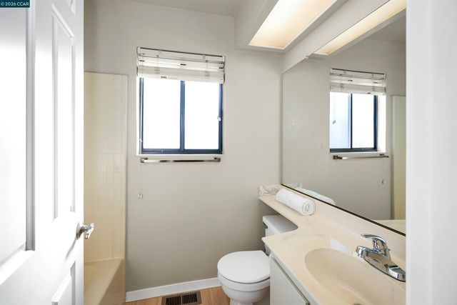 2600 Giant Rd 37, San Pablo, CA 94806